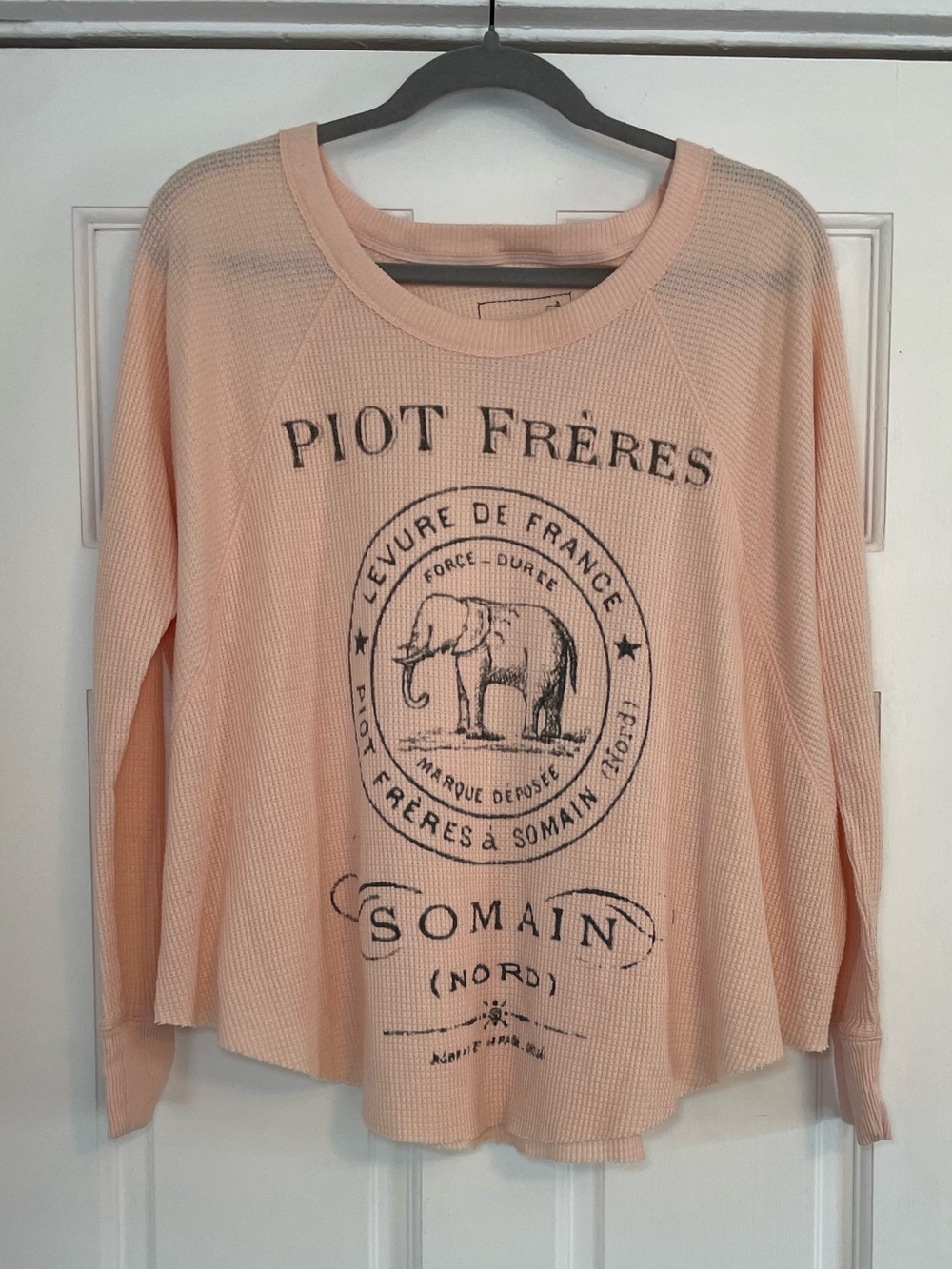 We the Free Thermal Knit Women's Peach Long-Sleeve Graphic Top